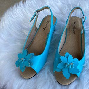 NEW in Women's The Lauren Pump in Turquoise ANGEL STEPS Size 6 Medium
